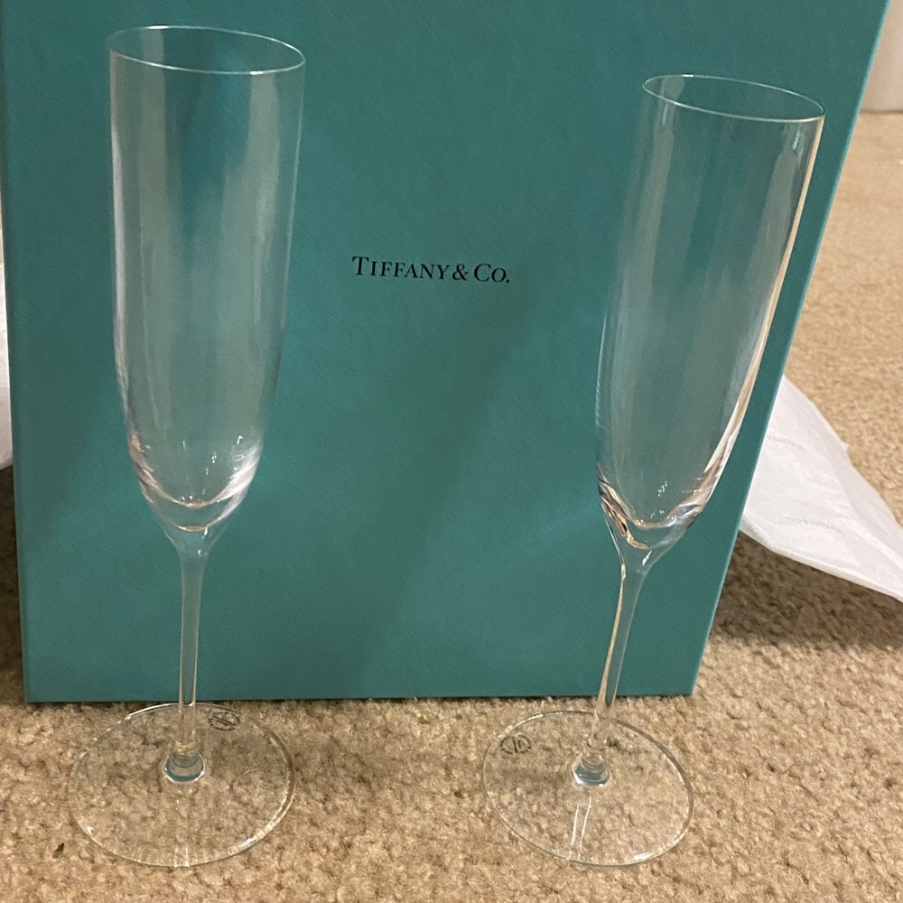 NEW Tiffany & Co. Crystal Champagne Glass Set in Box